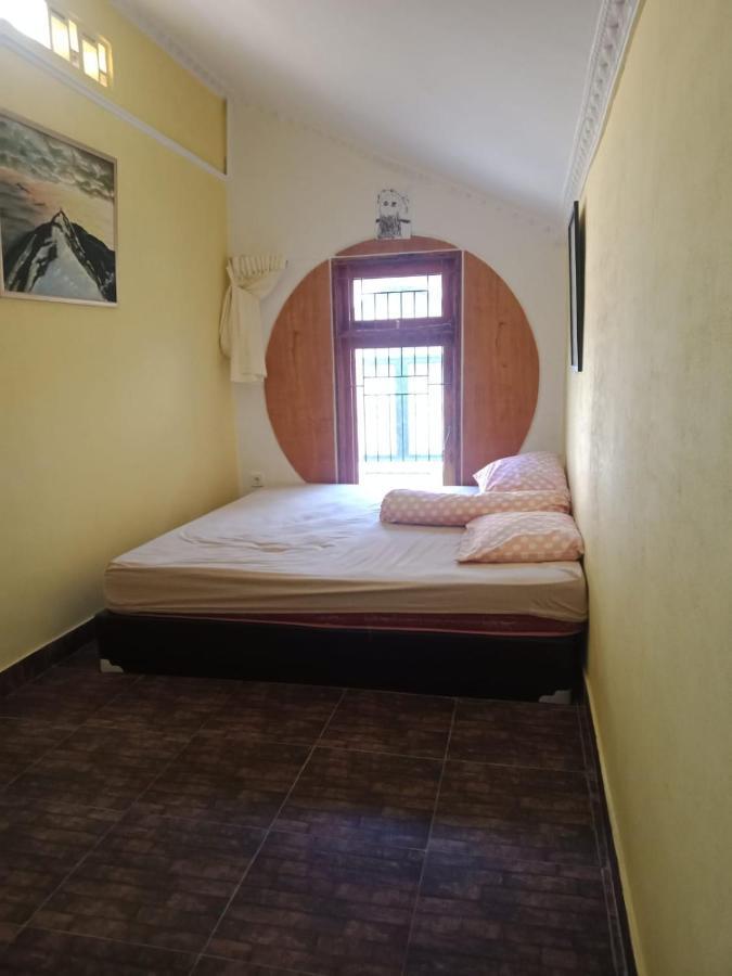 Villa Kota Bunga Cipanas 3 Kamar Baru Renovasi Full Wifi Cikundul エクステリア 写真